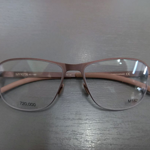 마이키타 (MYKITA) NO.1 LEE col. 005 안경테 판매합니다 이미지