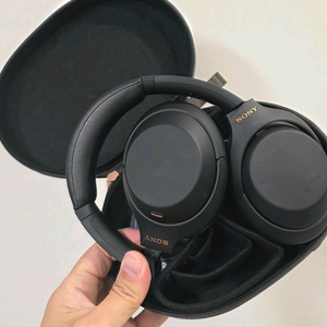 Sony wh-1000XM4 헤드셋 팝니다 이미지