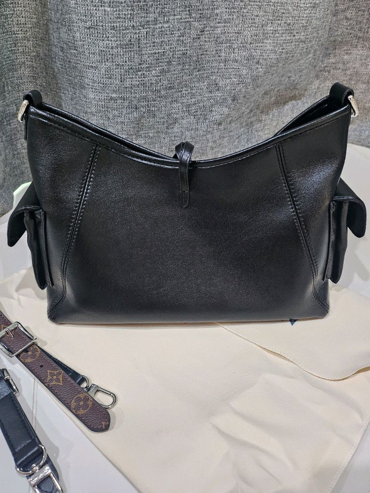 오늘만가격내림!(새상품급/더스트구성) 루이비통 캐리올 카고 PM(쿨거래시 지갑같이드림) 이미지