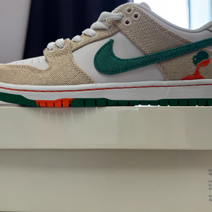 [새상품, 정품/265mm] 나이키 SB 덩크 로우 x 하리토스(한정판) 이미지