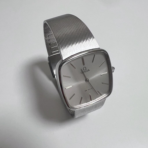 오메가 드빌 엘립스 빈티지 시계 이미지