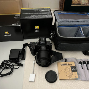 Nikon Z5 + nikkor z 50mm 1.8s 니콘 미러리스