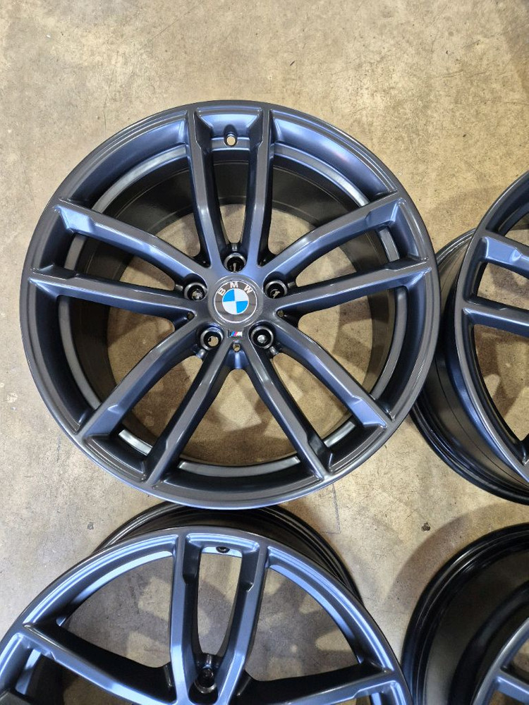 G바디 530I m패키지 18인치 블랙휠(분체도장 후 미장착) 1대분앞 8j / 뒤 9j동일휠 대품주시면 장착비 포 이미지