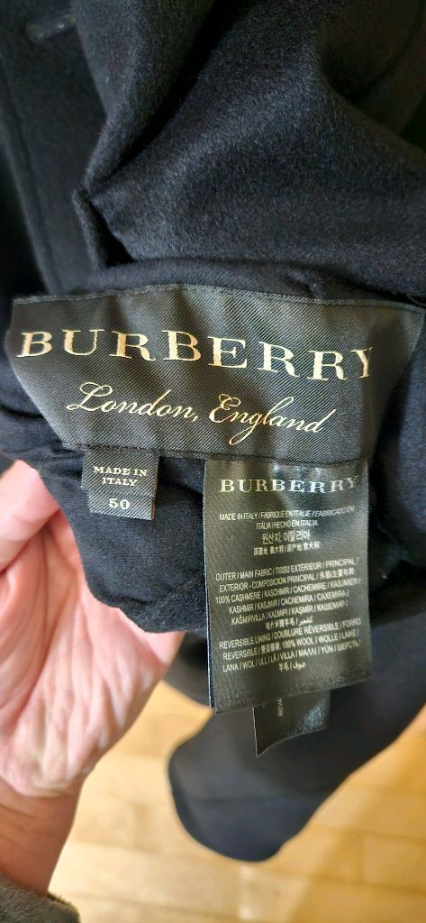 버버리 리버시블 캐시미어 100%코트 블랙 50사이즈 팝니다 이미지