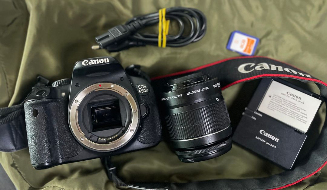 캐논 650d dslr카메라 팝니다 이미지
