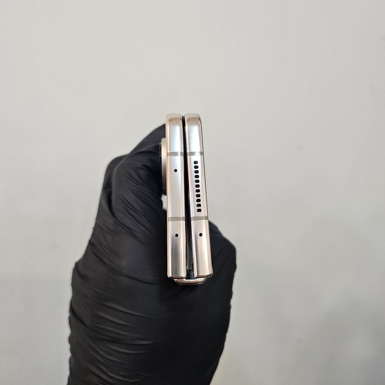 갤럭시Z폴드4 256기가 베이지 (무잔상) / 1020 이미지