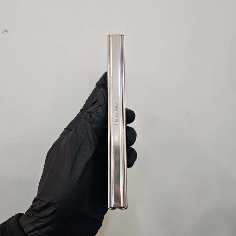 갤럭시Z폴드4 256기가 베이지 (무잔상) / 1020 이미지