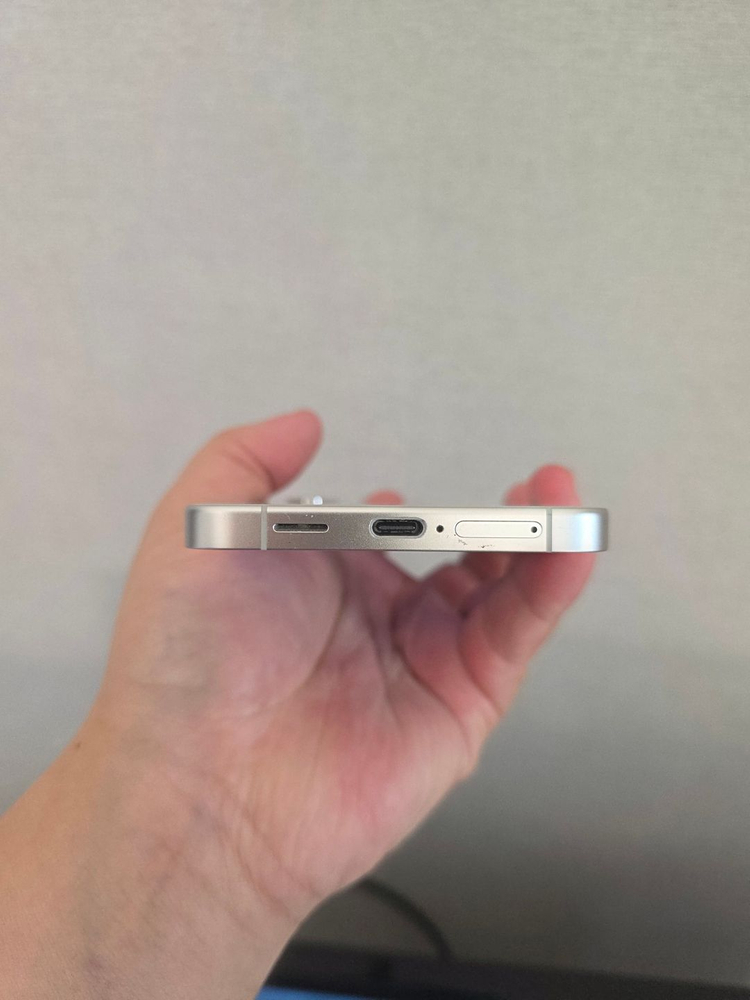 갤럭시 S24플러스 마블 그레이 256기가 SS급 팔아요~ 이미지