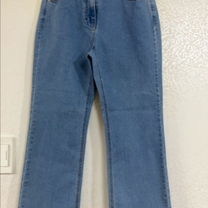 미착용 새옷! 여성 청바지 택포 2만원 이미지