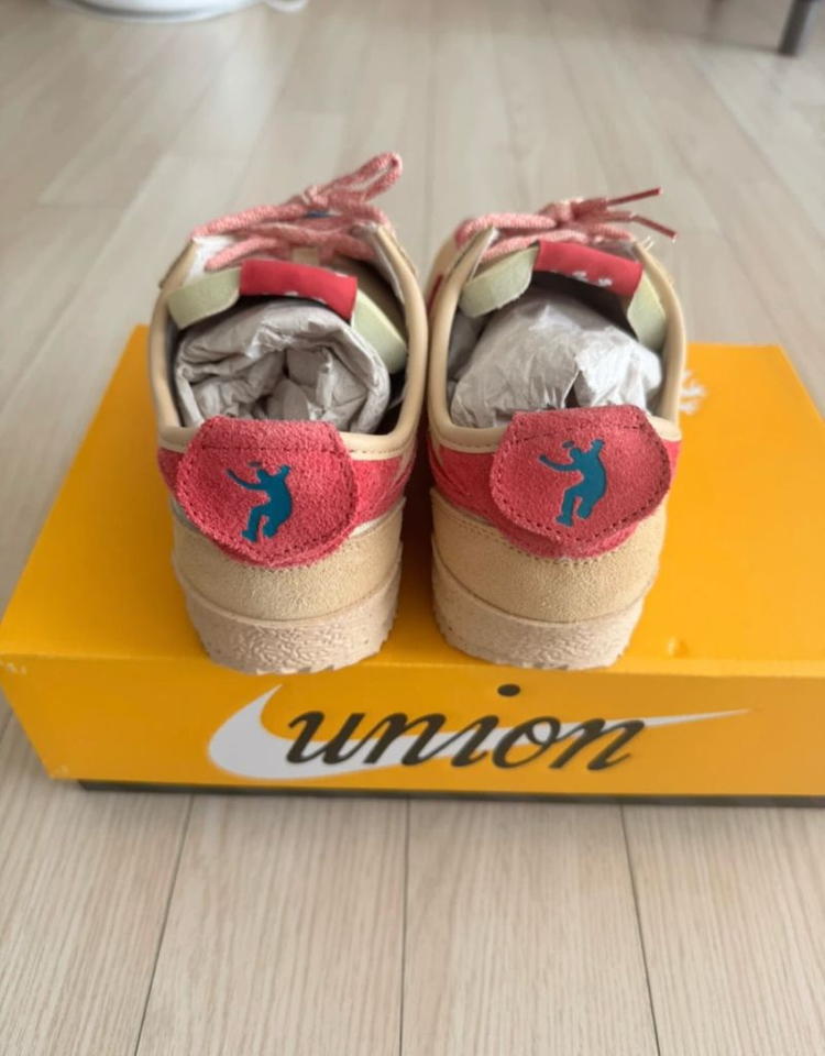 나이키 X 유니온 코르테즈 SP 운동화 세서미 이미지
