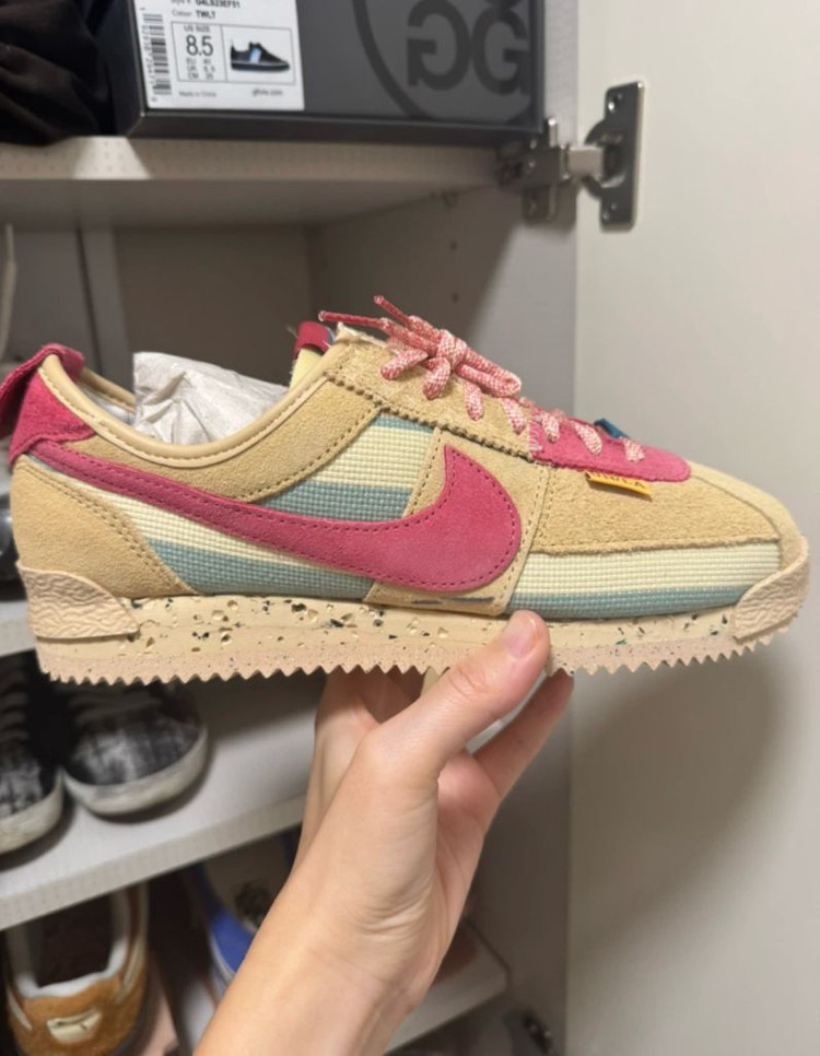 나이키 X 유니온 코르테즈 SP 운동화 세서미 이미지