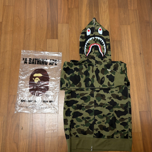 베이프 샤크 후드집업 녹계 급처분 이미지