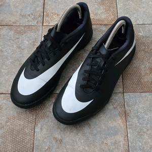 (270)나이키 브라바타 2 tf 풋살화 축구화 이미지