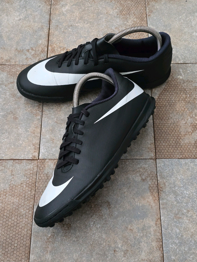 (270)나이키 브라바타 2 tf 풋살화 축구화 이미지