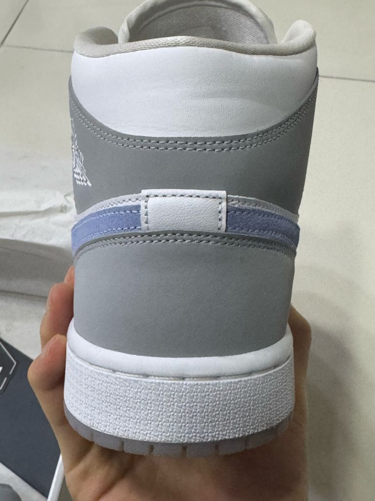 (새상품) 나이키 조던1 미드 울프 그레이 280 이미지