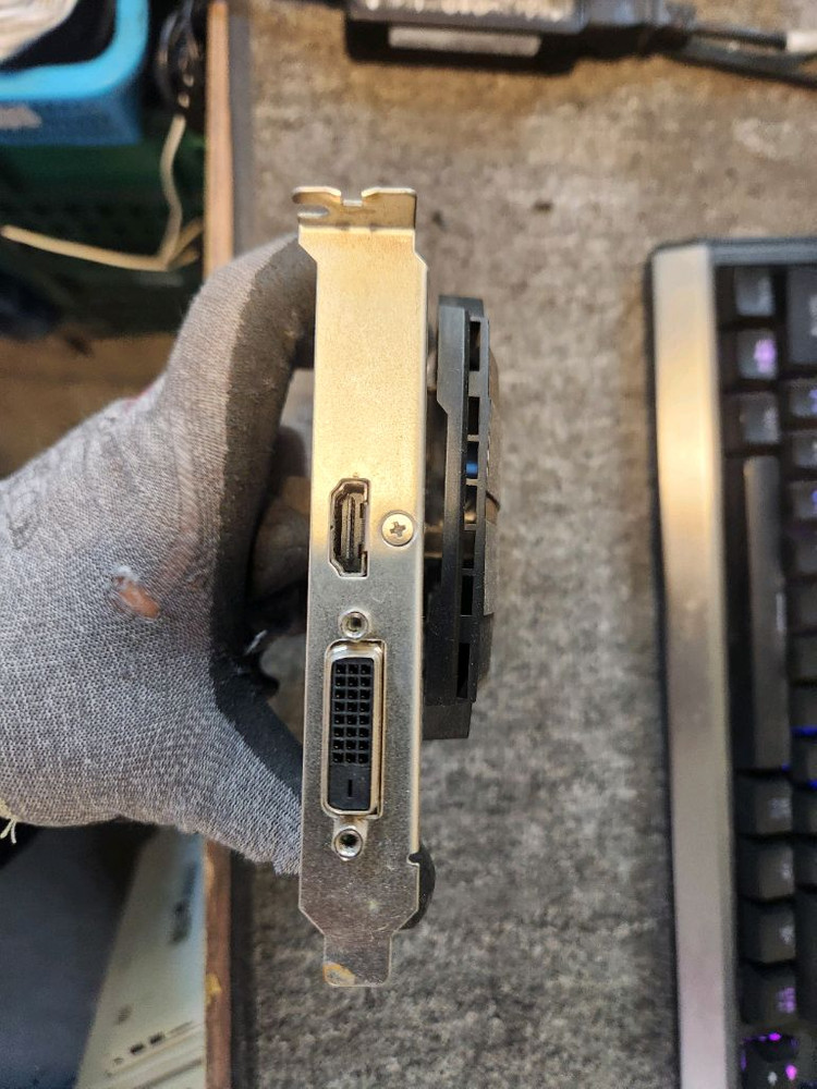 그래픽<87>gt1030 2g asus 이미지