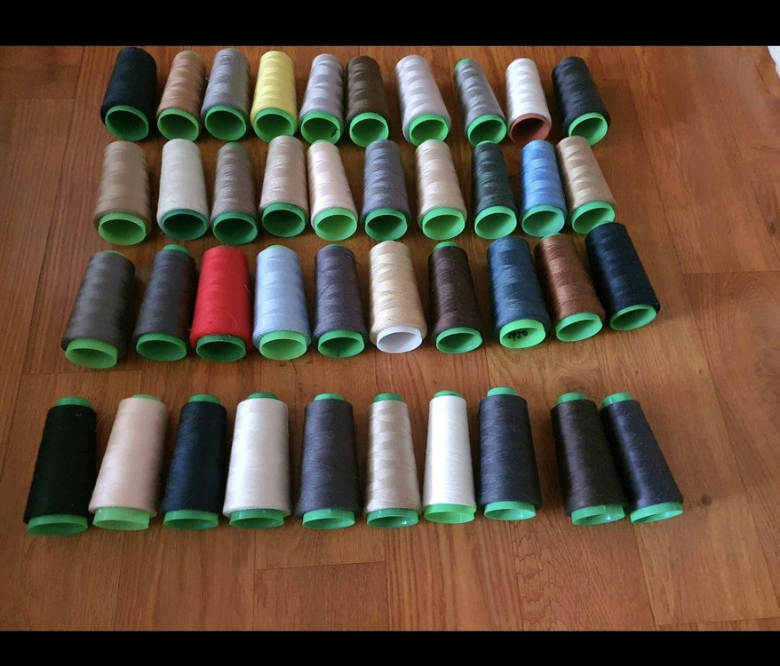 미싱부자재미싱실및각종원단쓸려고모았음초보자연습용으로저렴히3만원외옷5개덤 이미지