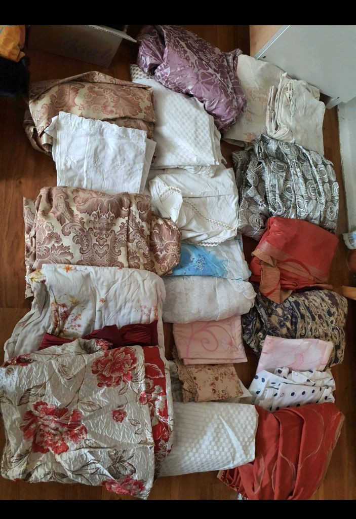 미싱부자재미싱실및각종원단쓸려고모았음초보자연습용으로저렴히3만원외옷5개덤 이미지