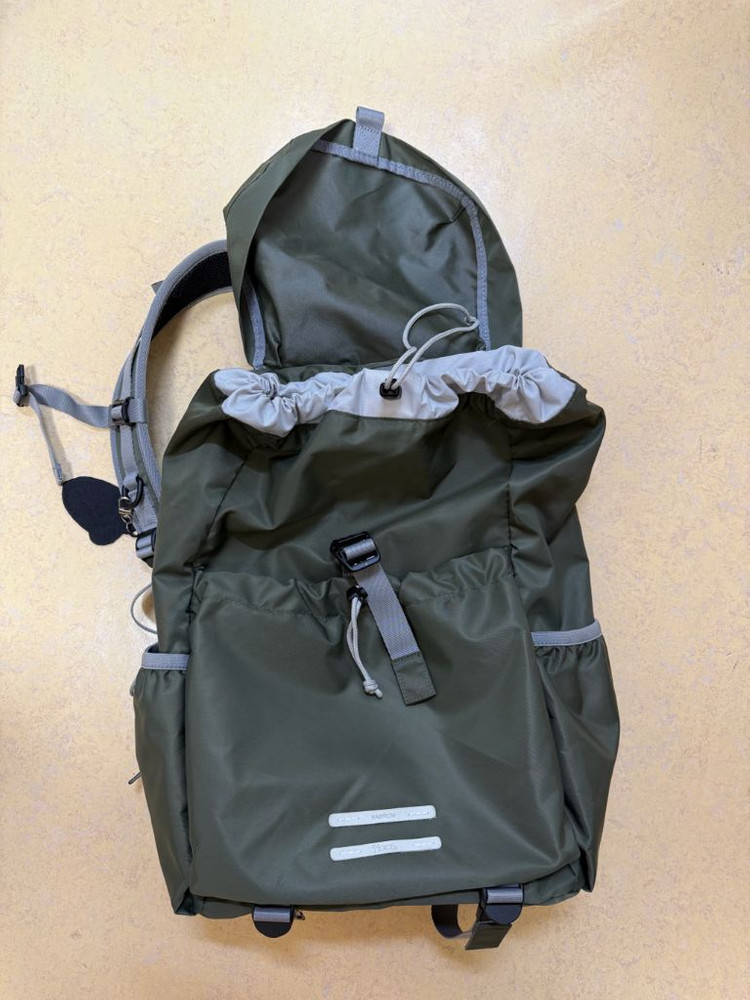 로우로우 NOICE 스트링 백팩 761 카키 입니다 이미지