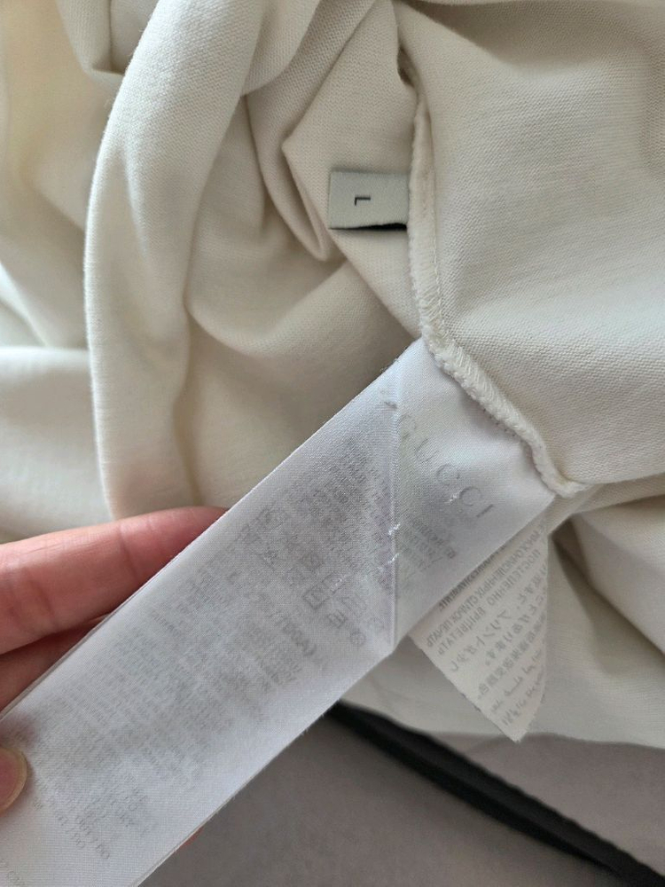 구찌 프린트 반팔티 이미지