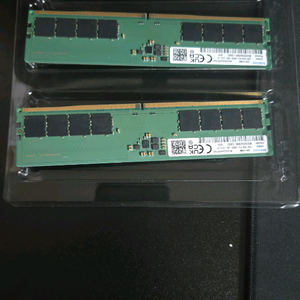 삼성 DDR5 4800 16GB 2장 (총 32GB) + 리드쿨 ARGB 방열판 풀뱅크 세트 팝니다. 이미지