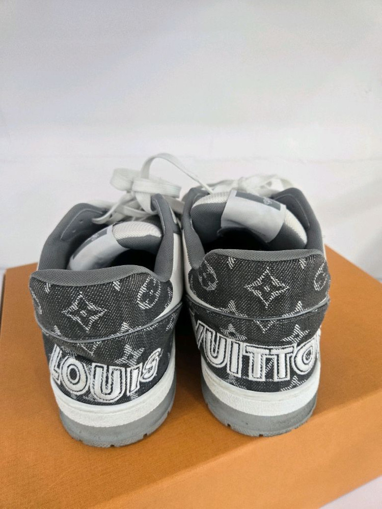 루이비통 스니커즈 LV 트레이너 8사이즈 이미지
