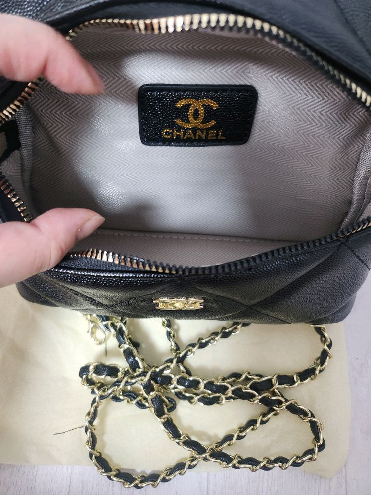 샤넬 납짝이 베니티백 이미지