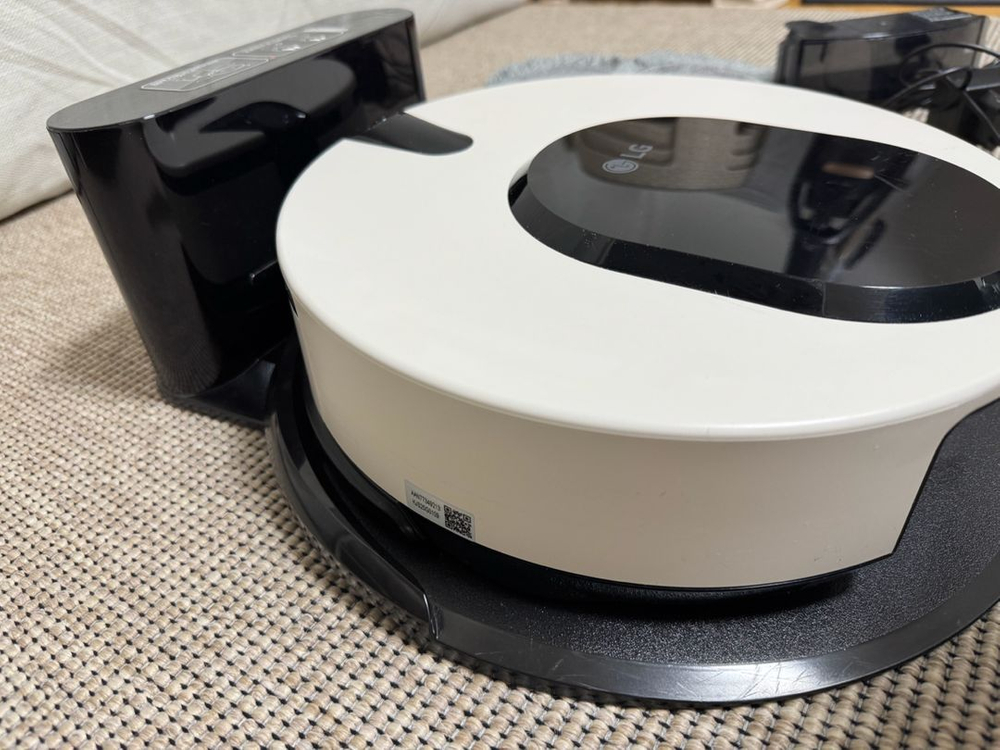 LG 코드제로 오브제컬렉션 물걸레 로봇청소기 이미지