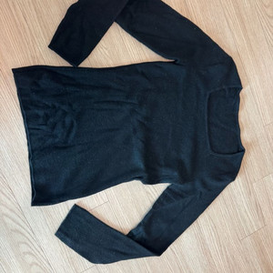 시에 sie 슈어 스퀘어넥 니트 블랙 이미지