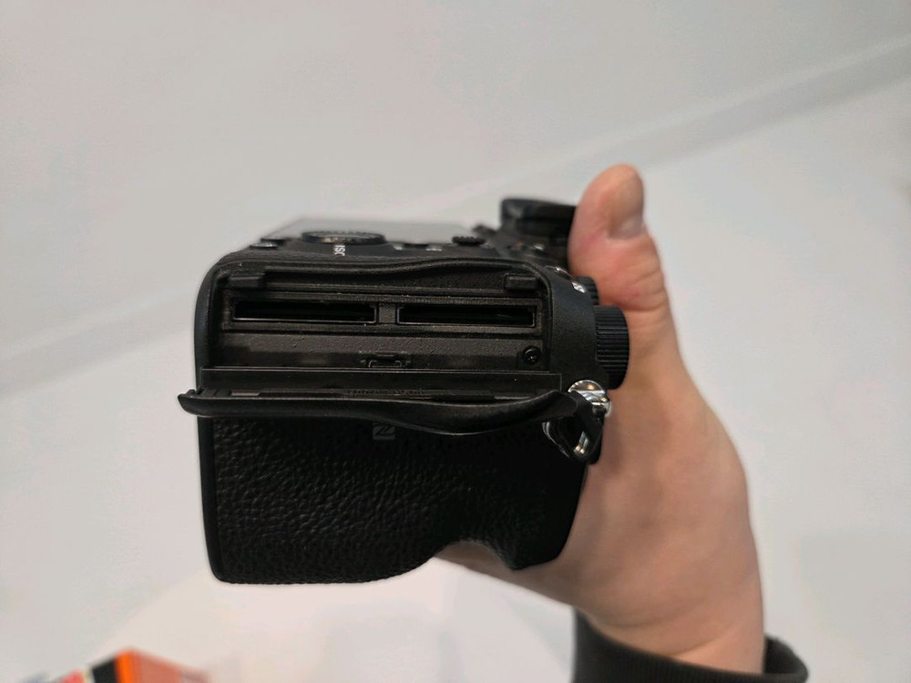 소니 A7RM4A +시그마 85mm art 세트 이미지