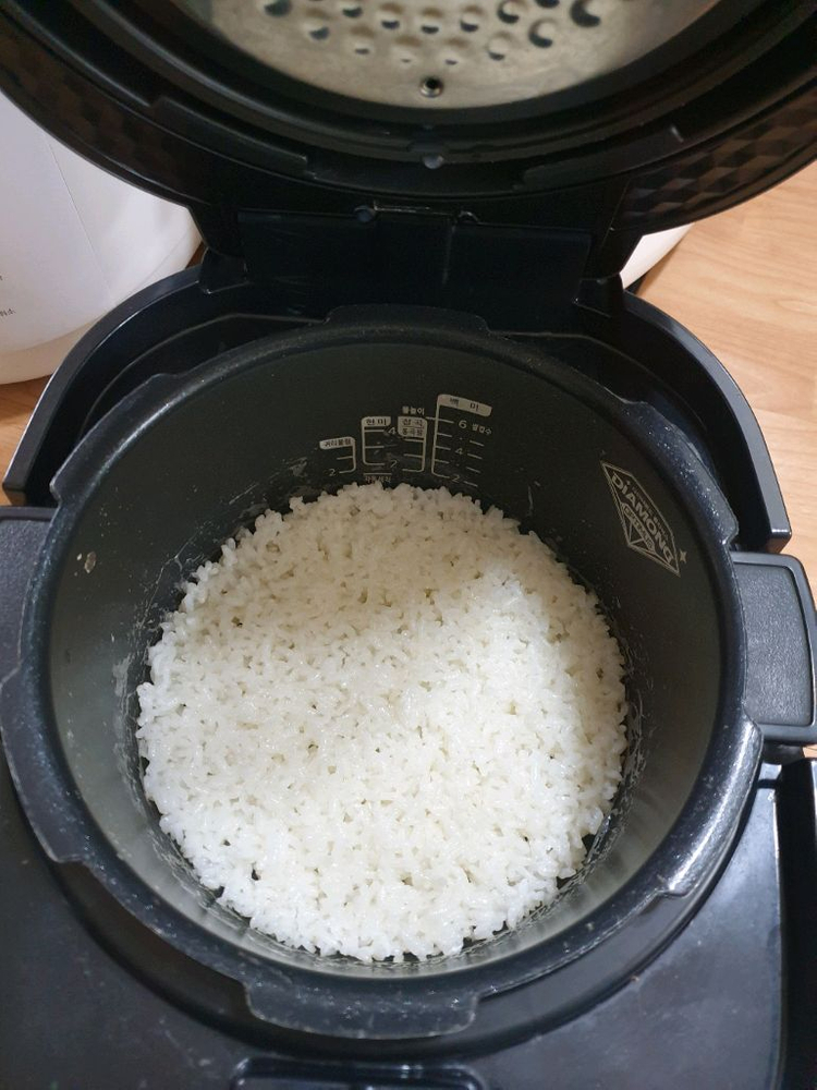 쿠첸6인용압력밥솥 이미지