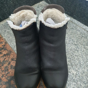 양털 안감 앵클부츠 이미지