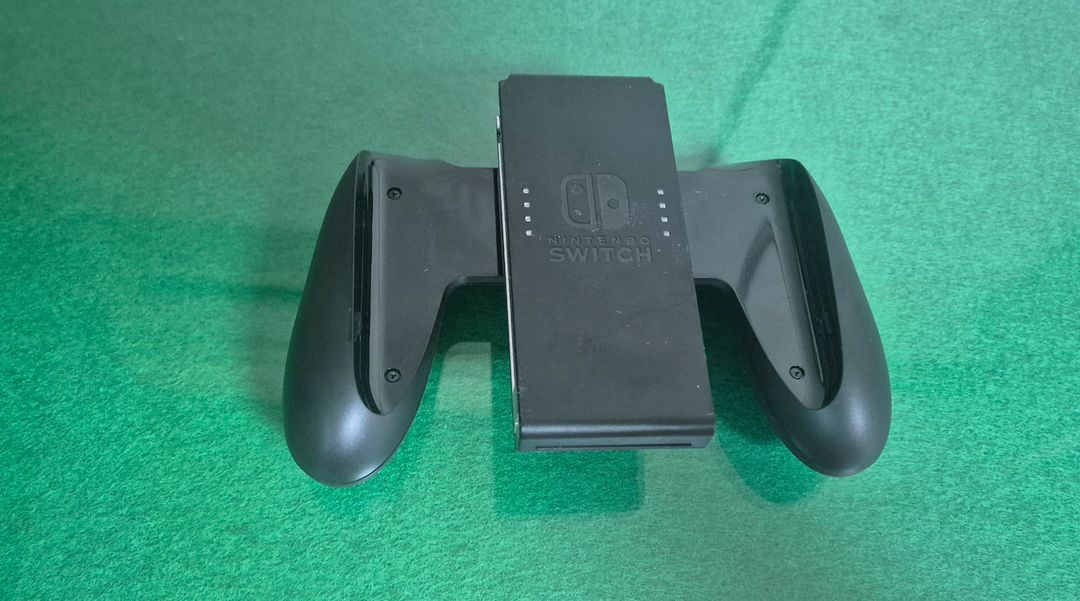 닌텐도 스위치 OLED 젤다 에디션 + 프로콘 이미지