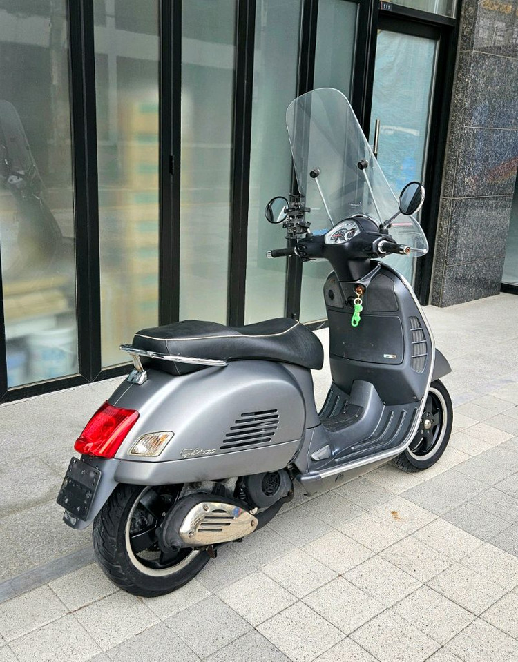 베스파 GTS 125 판매합니다 이미지