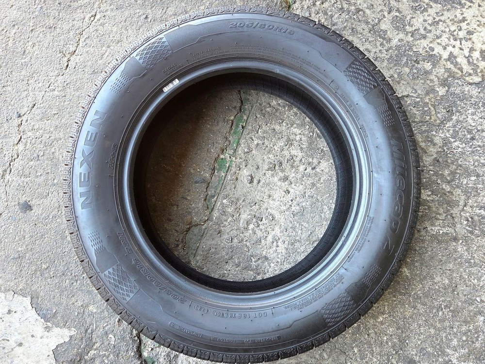 2056016 205 60 16 넥센 마일캡2 타이어 신품급 셋트 팝니다 이미지