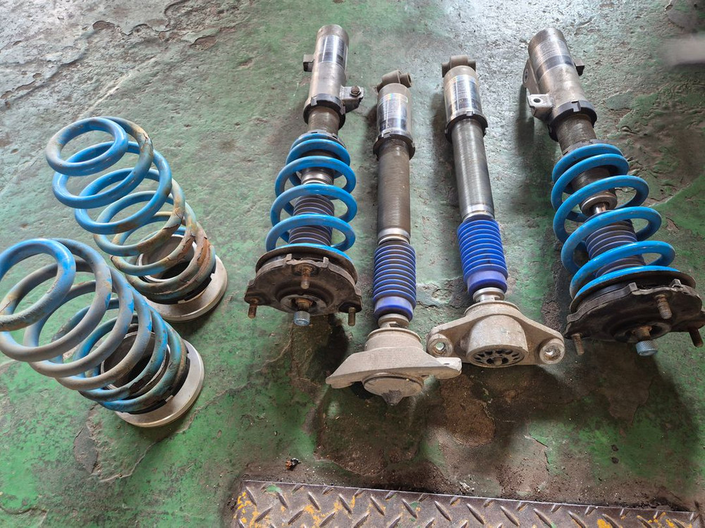 올뉴투싼ix 투싼TL 스포티지QL 차량용 M스포츠 일체형쇼바 스프링 이미지