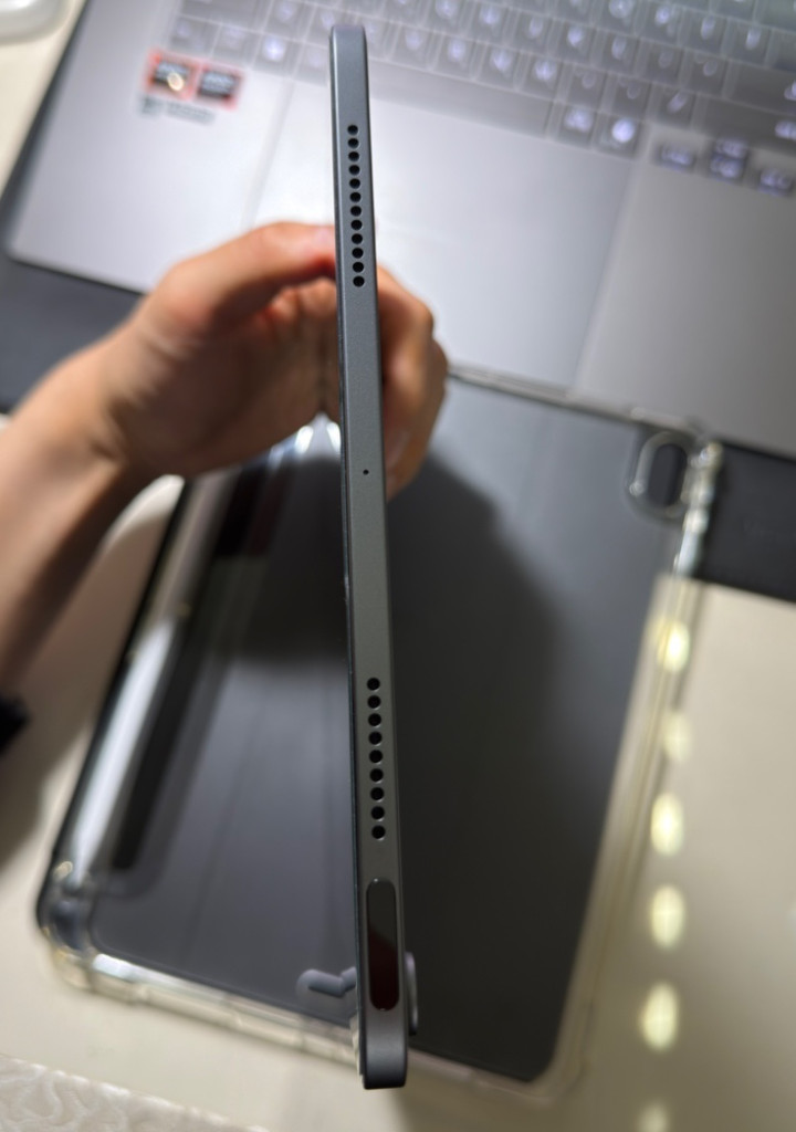 아이패드 에어 4세대 + 애플펜슬 2세대 팔아요 이미지