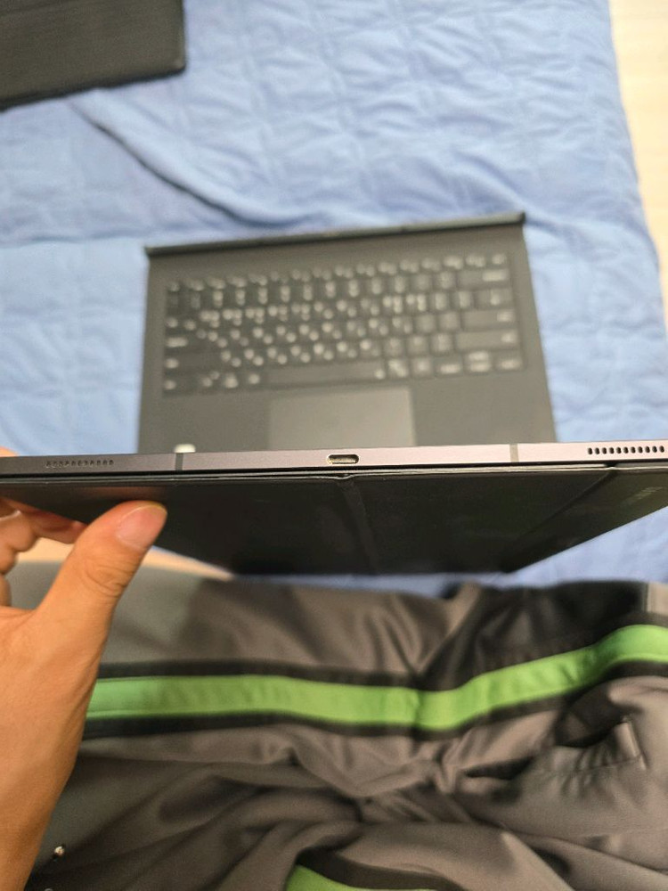 갤럭시탭 S8 울트라 Ultra 128GB 5g (셀룰러)+ 키보드 커버 + S펜 +케이스 + 필름1매 이미지