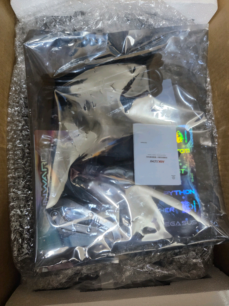 인텔 i5 14400F / RTX 5060 Ti 8GB 게이밍 PC 미개봉 새제품 팝니다. 이미지