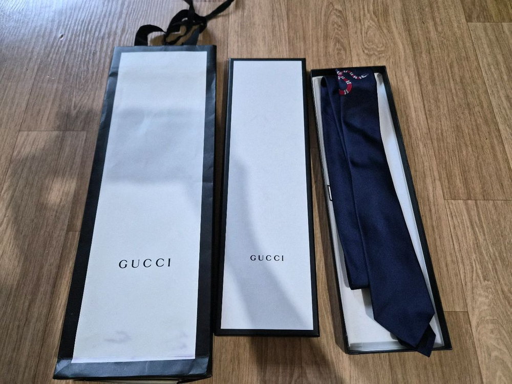 구찌 네이비 실크 스네이크 넥타이 (풀박) 이미지