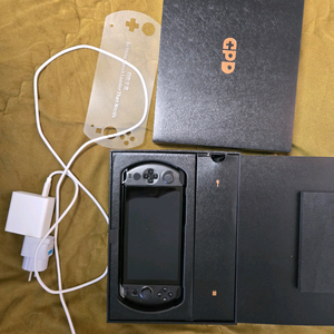 UMPC GPD WIN4 8840U 이미지