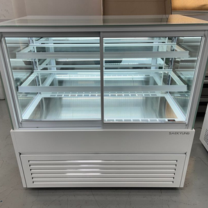 카페 케이크진열 보관 쇼케이스 냉장고 1200 3단 앞문형 화이트 세경냉동 업소용 이미지
