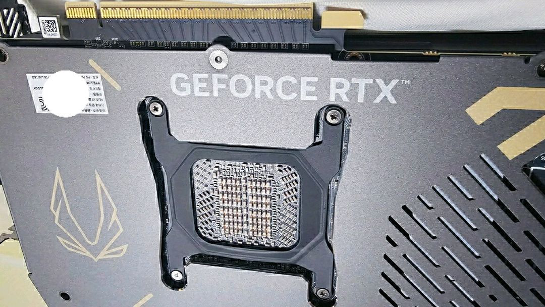 ZOTAC 지포스 RTX 5090 아틱스톰 32GB (수냉 그래픽카드) 이미지