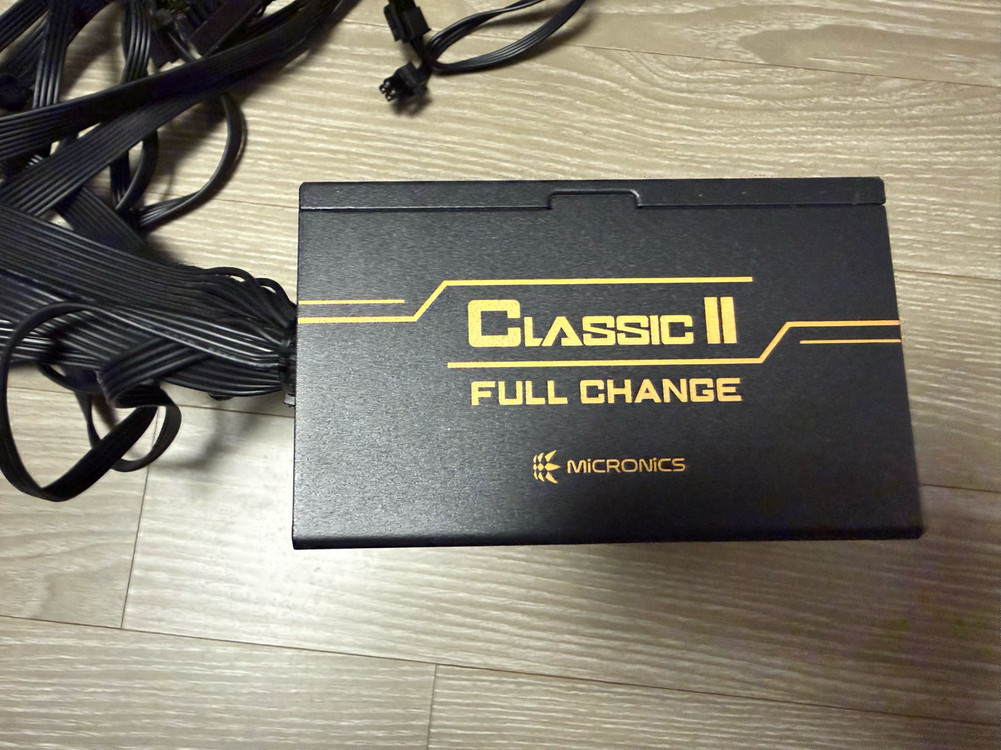 마이크로닉스 700W 파워 팝니다 이미지