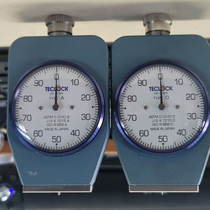 TECLOCK 경도계 GS-709N TYPE A / GS-702N TYPE D 듀로미터 2종 세트 이미지