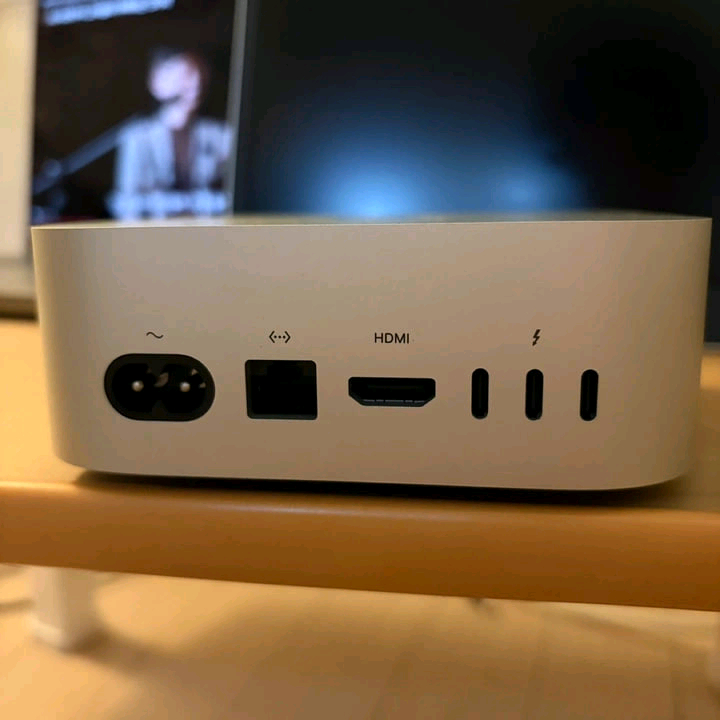 애플 맥미니 M4 기본형 (16GB/256GB) 이미지