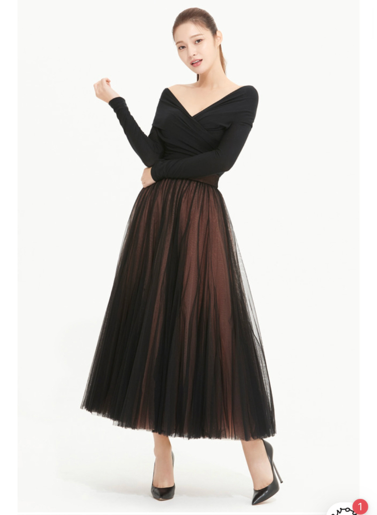 [새상품] 아보아보 튤 스커트 ( 산드로 마쥬 이자벨마랑 시에 샤넬 디올 셀린느 미우미우 로저비비에 마놀로블라닉 이미지