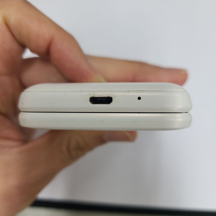 갤럭시 폴더2 화이트 32G SK 한소희폰 210390 이미지