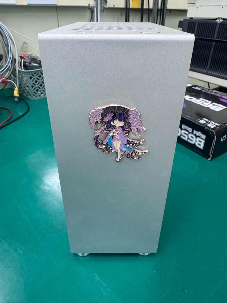 itx pc 9600x 5060 판매합니다. 이미지