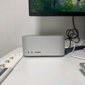 맥 스튜디오 M2 Max ram32 12core gpu 30core 이미지